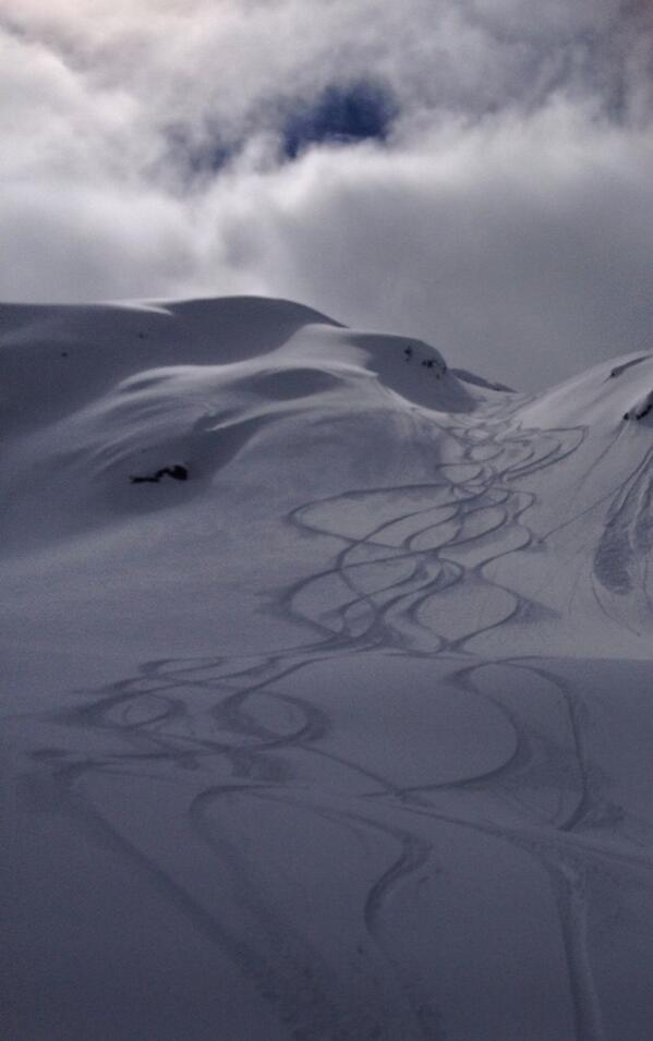 marcarstall's tweet photo. @marcarstall and @RupertStone with Tony Chadfield went Heli Skiing today and it was awesome! http://t.co/VqfjBoBP4v
