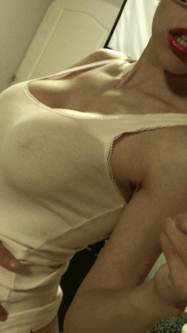 Good night...a little horny though :) http://t.co/qnj5UJLqiX
