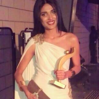 IlyasAmna's tweet photo. #HumAwards2014 http://t.co/NFieLQJogc