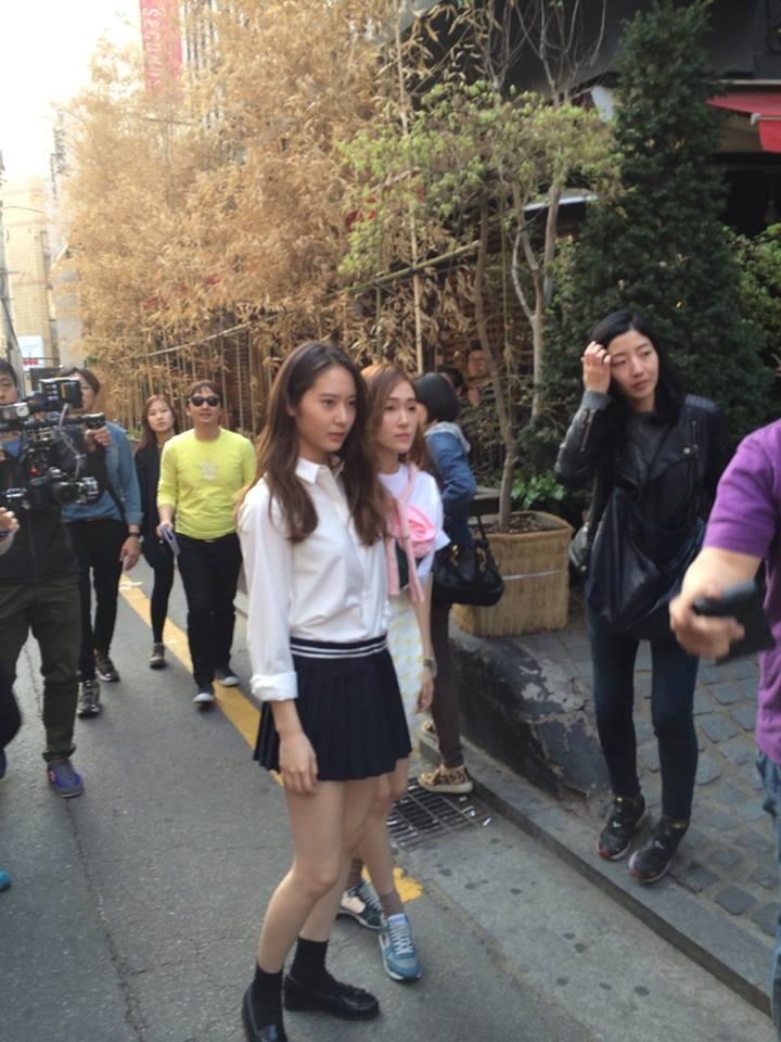 [OTHER][01-04-2014]Jessica và Krystal sẽ tham gia show truyền hình riêng "Cover Girl" + Ghi hình tại Shinsadong vào hôm nay BkH3tV_CYAASTqC