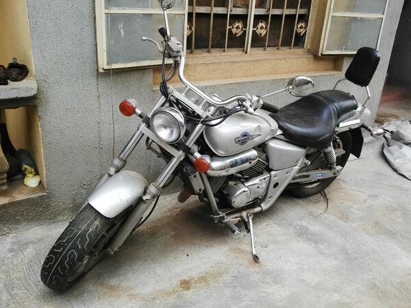 gidi_property's tweet photo. For Sale: Honda Magna 2007 model. 500K @Naijaretweets @naijarides @Gidi_Traffic @gidiTrader @Gidi_Bizfinder http://t.co/mlpqWgyDD3
