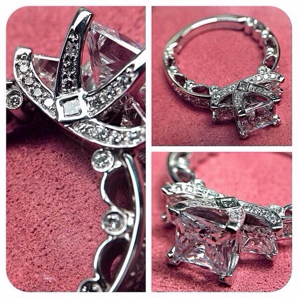 Diamond_Porn's tweet photo. DIAMOND RING GIVEAWAY. First 200 people to RT will have a chance to win! http://t.co/Ilqk4GHPoh