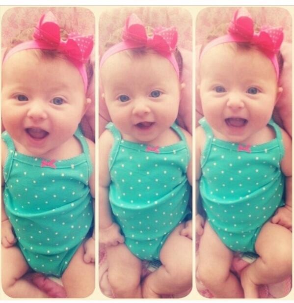 iSoulSnatcher's tweet image. Late night posting of Zeph for @SpitefulHellion. I said, "Smile for your Daddy," and this is what happened.