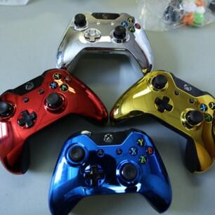 GeniusMods's tweet photo. #chrome #xboxone #moddedcontrollers now available at #geniusmods.com #goldxboxone #mod #xboxcod http://t.co/pa32GYyx5b