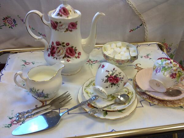 Gr8ShropTParty's tweet photo. Raising funds for local charity Shropshire RCC http://t.co/kNkzOi8CpC