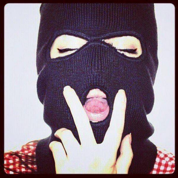 ItsBlazedBarbie's tweet photo. Haters are my motivators. #fuckthehaters #fuckthefakes http://t.co/wqBaG6CCIO