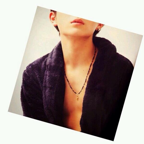 YMD___suke's tweet photo. .

.

.

.
.
.

.

.

            ((  4ØØTweet  ))

            反応した  ぶーちゃんと 兎 、 以外の人も

            此れ殻も、宜しく

.
.

. http://t.co/AnC96IMfHO