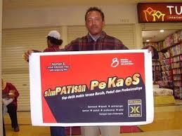 nisa_nistun's tweet photo. Sudah ijin belom nih ? #StopKampanyeHOAX http://t.co/17CI1mDyVH