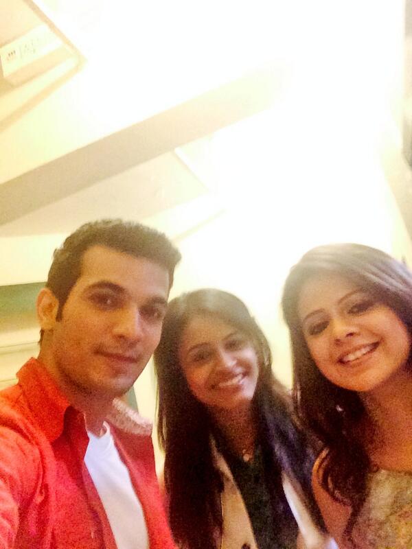 Embedded image permalink