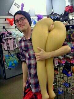 FoleyAdultGifts's tweet photo. #need #some #DescribeYourCrushIn #earthquake http://t.co/KUllgLh5kT