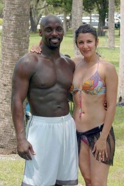 Interracial Vacation on Twitter 