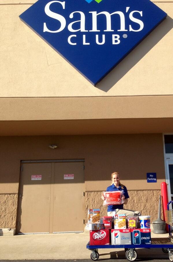 CSDTechBytes's tweet image. Thank you @SamsClub Dover for your support! Your contributions will help us bunches! @JonDietz #CSDTech3