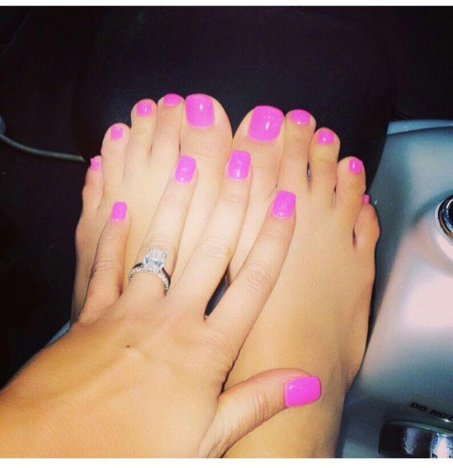 @iCumYouLeave #ToeTuesday http://t.co/LMz77Ivh63<a class="tags" target="_blank" title="On Twitter" href="/?out=eyJ0eXAiOiJKV1QiLCJhbGciOiJIUzUxMiJ9.eyJpYXQiOjE3MjU3MTgyNjMsImlzcyI6InR3cG9ybnN0YXJzLmNvbSIsIm5iZiI6MTcyNTcxODI2MywiZXhwIjoxNzU3MjU0MjYzLCJyZWRpcmVjdF91cmwiOiJodHRwczovL3R3aXR0ZXIuY29tL2lDdW1Zb3VMZWF2ZSJ9.OuNUAQDT6hK52VRGh3LFpofWieTEYft5Etf5PO39yTk_EfYTd4qsJV7PLIRzpKWa9QeXc1rerI2MIZrE-s8Zvw">@iCumYouLeave</a><a href="/tag/toetuesday"class="tags">#ToeTuesday</a>