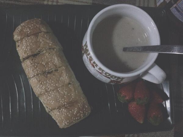 thighg69p's tweet image. #steptumblr