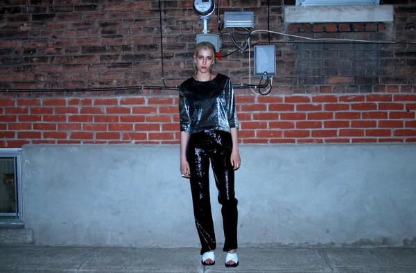 BellwethersV's tweet photo. Metallic chic #MichaelJackson #popup #torontofashion http://t.co/edOsdIVSaR
