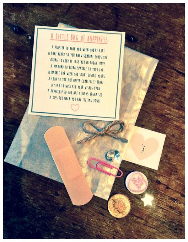 EmilieRoseCards's tweet photo. Very exciting! Emilie Rose are now selling favours! Thank you @VicFakeBake for the inspiration! 💗💗💗xxxx http://t.co/KzluW51pkI