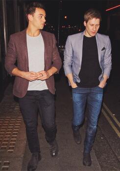 TomDaleyNews's tweet photo. 31.03.2014 - Tom &amp; Dustin (3) - http://t.co/qCVXJ0ipcH