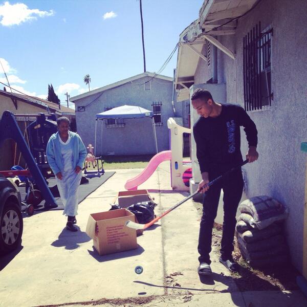 Getting_Out_'s tweet image. Mike visiting his old foster mom. #wegottagetoutofhere #navybound #fostercare #fostermom #inspire #Documentary