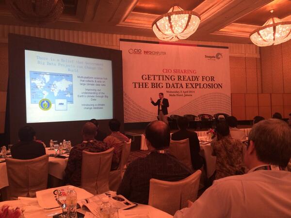 air_aja's tweet photo. Are you ready for the big data explosion? http://t.co/ke6edhopd8