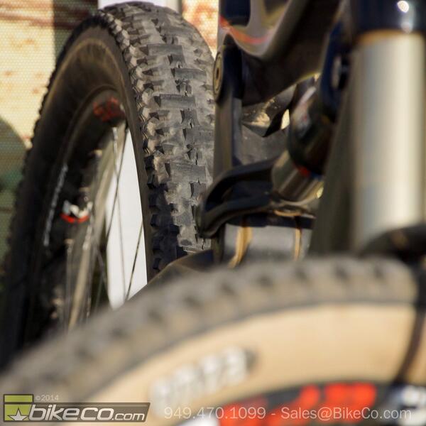 bigfleecy's tweet photo. @TheBikeCompany race bike featuring @NovatecUSA Diablo wheels and #onza Ibex 2.4 Skinwall &amp; Lynx 2.25 FRC120 setup! http://t.co/1AbYpOSzXy