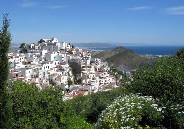 _Paisajes_'s tweet photo. y el lugar mágico de hoy es:  Mójacar (Almería) http://t.co/hlJmp3Mv0v