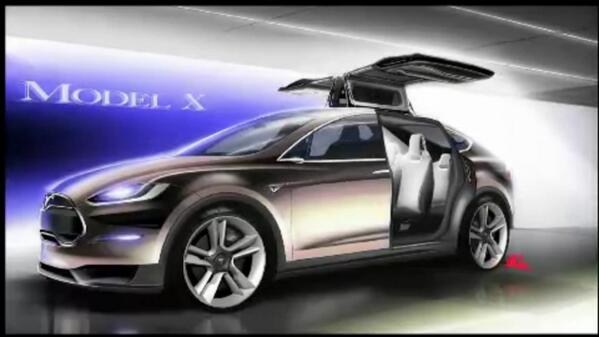 GreenCarReports's tweet photo. Should Tesla - and other companies - be allowed to use cameras instead of side mirrors? http://t.co/nQMtf7Zuip http://t.co/zxuuOXsnkE