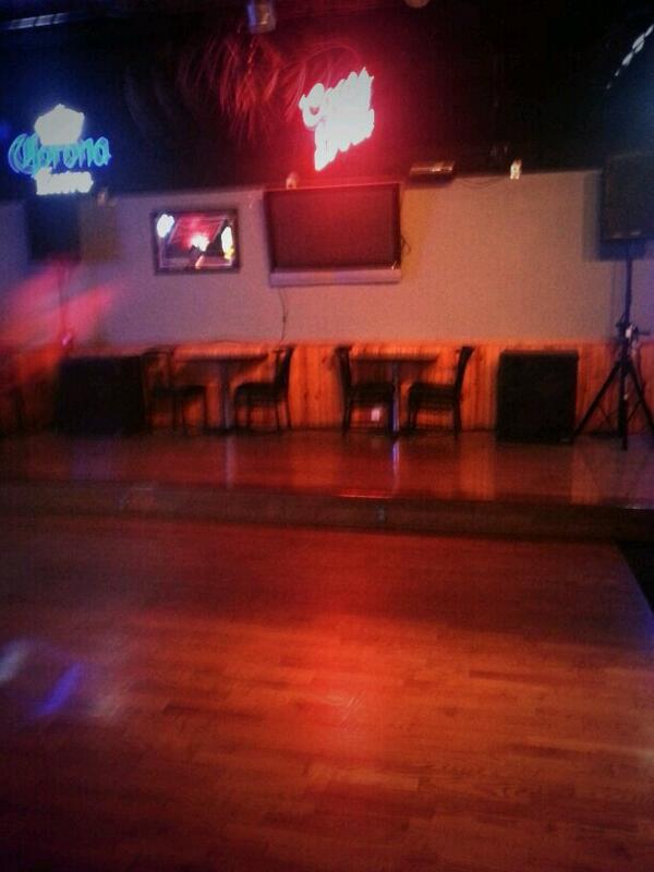 LamiePeeCurtis's tweet image. @lil__corona  when's round two?... #OldReference