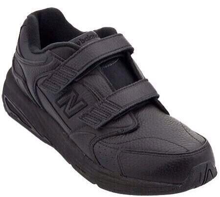 TotaIWhiteMove's tweet photo. RT for a chance to win these limited edition New Balances!
Follow me so I can DM the winner! http://t.co/WbpgSewESs