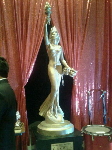 musical_vision's tweet image. En el detras de camara