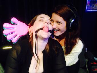 "@BlameItOnGinger: Cici planning the second date! @CiciRhodes @ItsTessaLane http://t.co/tOiY03vo6E"<a class="tags" href="/tag/blameitonginger">@blameitonginger</a><a href="/tag/lucky"class="tags"><span>#lucky</span></a><a href="/tag/ass"class="tags"><span>#ass</span></a>