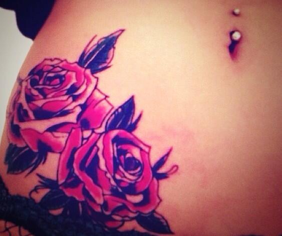 Watch Lezzy Lez's leaked NSFW photo on TwXstars