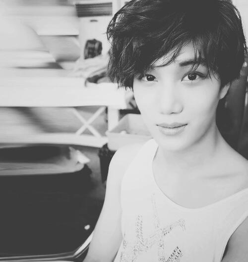 jjongkaii's tweet photo. @gurlsMin cantik? Cantik mana sama gua? http://t.co/WR5rFO2FqI