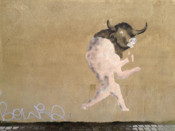 Minotaur graffiti down Lamb Walk @se1 @BermondseySt #whitecubegallery