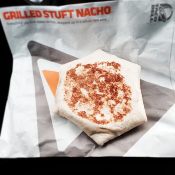 jmprice9's tweet photo. 6 AM yoga followed up by @TacoBell #crunchwrap #nomnomnom #oneofthoseisnotliketheother http://t.co/5W6MyfS8Wa