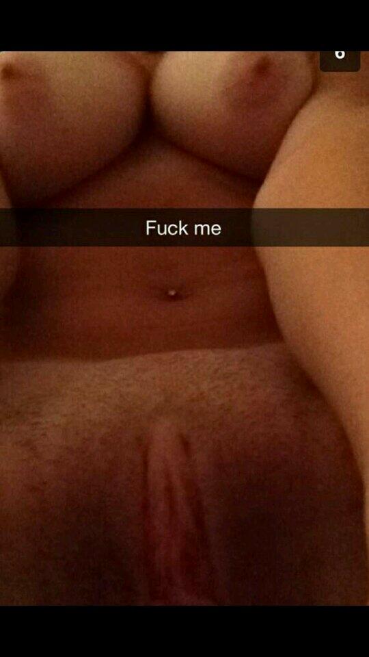 2. Random Snaps. @realnudesnapps. 