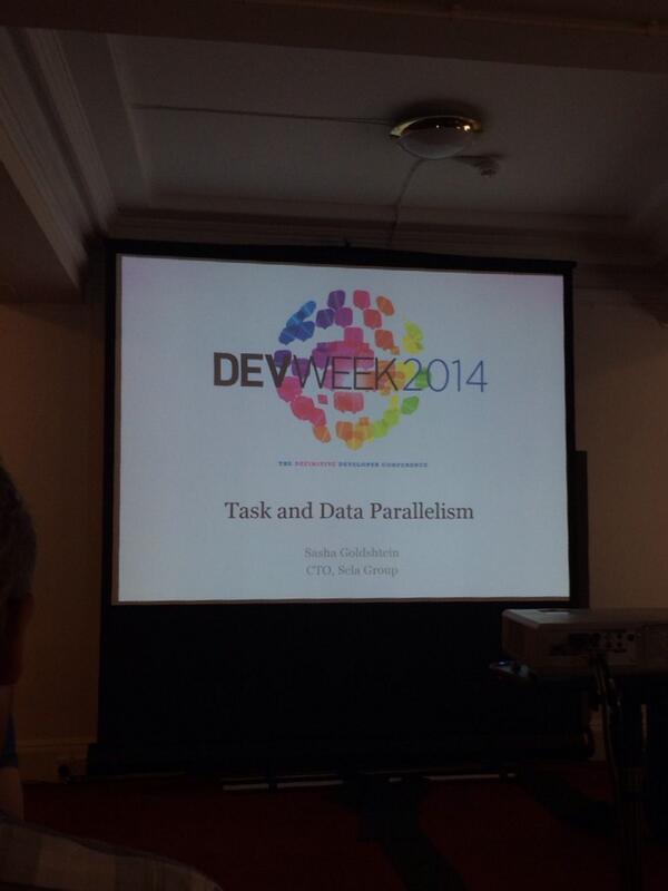 UxParticles's tweet image. #tasks and #dataparallelism #DevWeek2014