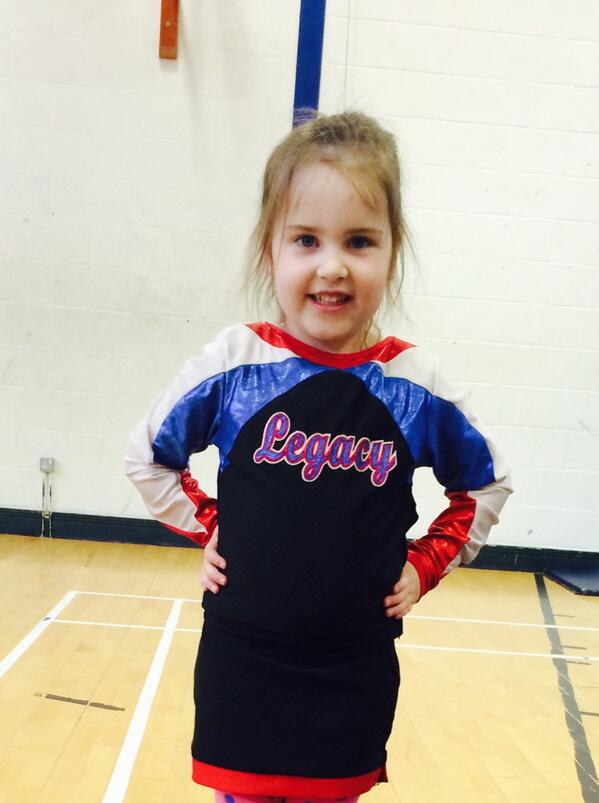 AllstarsLegacy's tweet image. #funcheer #legacy #littlelegends #cheer #cheerleading #Bracknell #legacyallstars 1 of the lil legends from funcheer