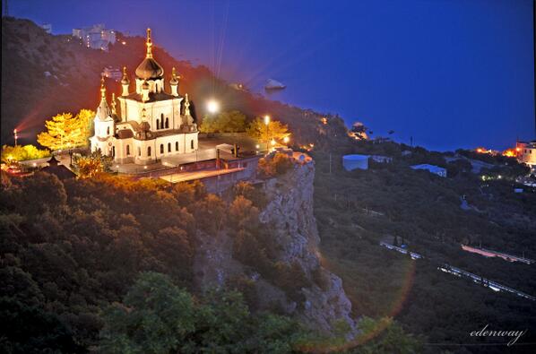 церковь в крыму на скале форос. крым форос храм воскресения христова. храм форос в крыму. церковь в крыму на скале форос. храм на горе в крыму форос.