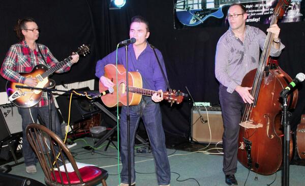 <a href="/FTMClub/">First Thursday Music</a> @figgthame tomorrow night. Don't miss Hiway51 reverbnation.com/hiway51 <a href="/vintagephil/">Vintage & Modern</a> The best night around.