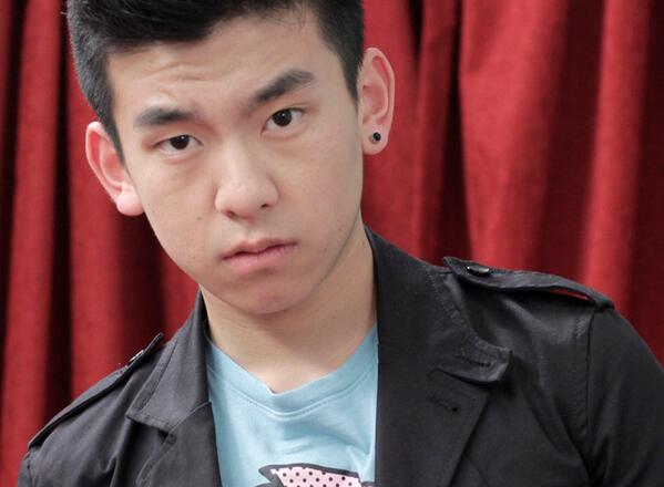 firstpersonMV's tweet photo. Chino, vasco, gamer de LoL y Dota. El Chino Vasco @yongliou tendrá su Firstperson. http://t.co/3g8wsoXFwM