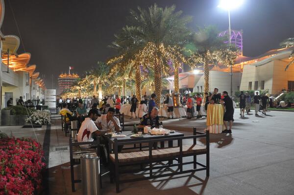 BAH_Int_Circuit's tweet photo. Good food. Good music. Good atmosphere. No better way to start the #F1 #BahrainGP http://t.co/l6W6MJXH1S