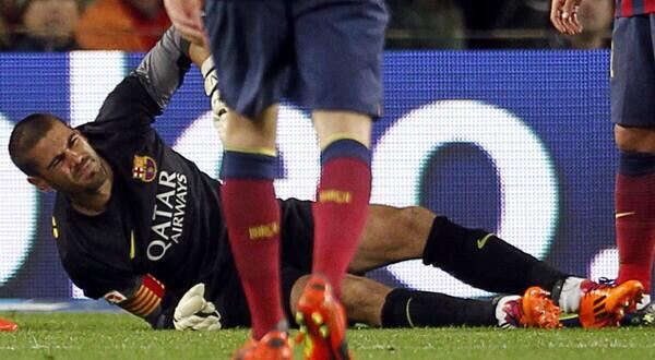 Barcelona_IND's tweet photo. Operasi sukses, Valdes ucapkan terima kasih http://t.co/EKHeWXBFhK