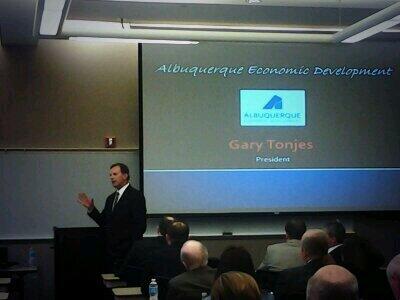 CCIMnewmexico's tweet photo. Gary Tonjes from Abq Economic Development speaking to the group http://t.co/ULzJzuc3xj