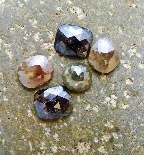 LaurieKaiser's tweet image. Natural beauties. #rosecuts #diamonds #jewelry