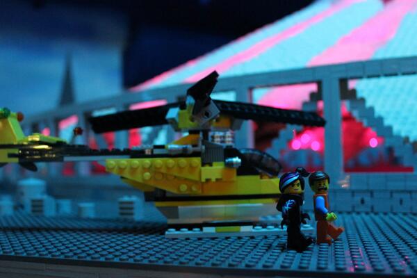LEGOLAND DC Berlin tweet media