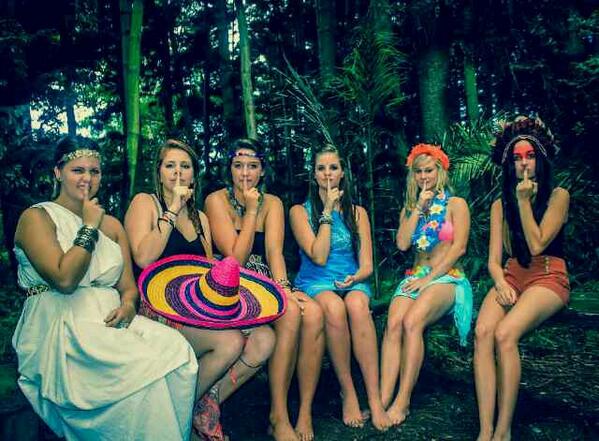 Demi_Mason13's tweet photo. @MrPriceCareers #welivefor #friends #dressup #cultures #travel http://t.co/G289etPAOB
