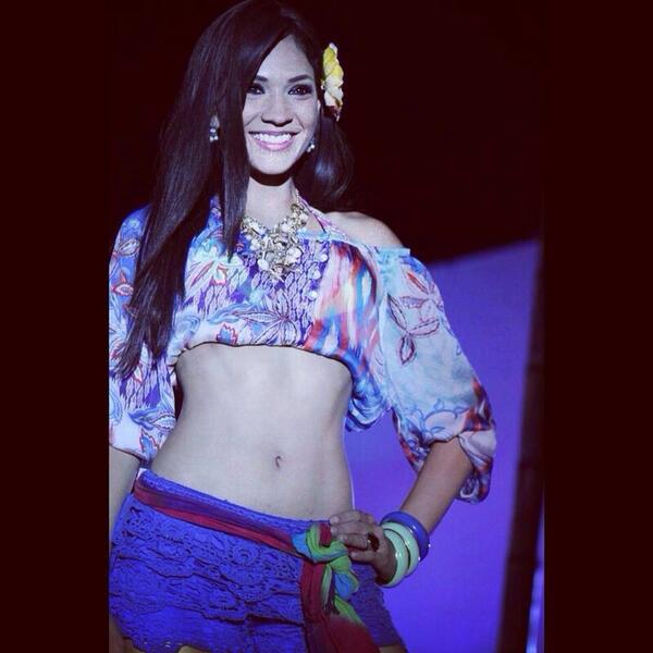 InsPanchano's tweet photo. #recuerdos #MissEcuador 2014 :) http://t.co/cVhpwqLohC