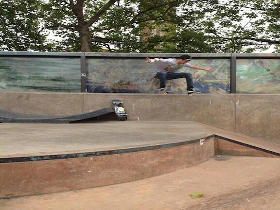 HulkSteez's tweet photo. I need to get back into it! #skateboarding #Seattle #hempfest2012 http://t.co/TVG8LDcyzj