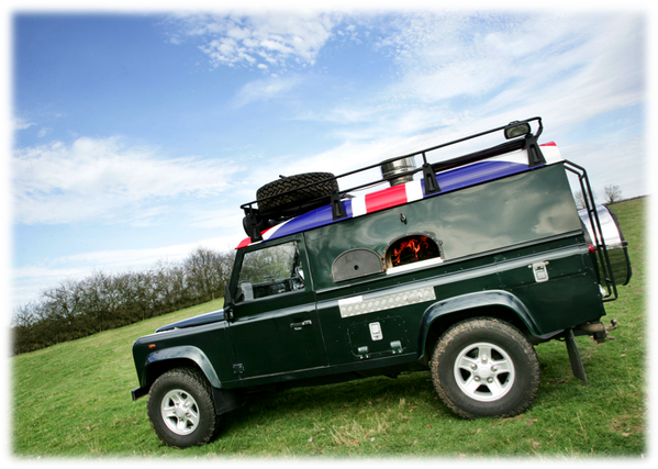 Looking for some unique catering? Look no further than our roaming wood fired ovens. #cotswoldshour
