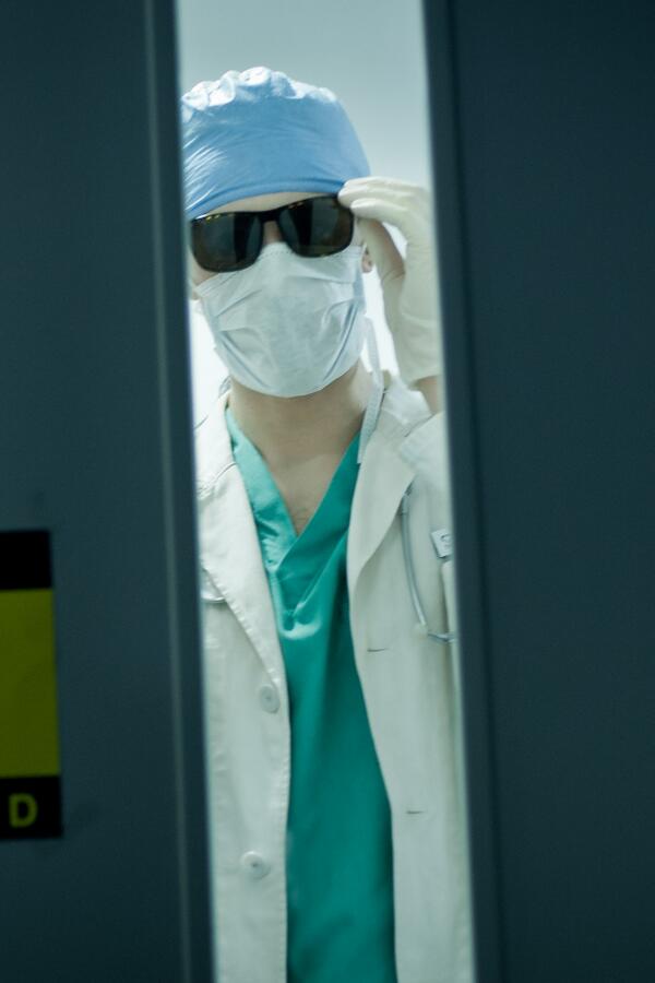 hiddlestigress's tweet photo. More UHQ stills from #OLLA posted by Torrilla. #DoctorFaust http://t.co/EalePXw14n
